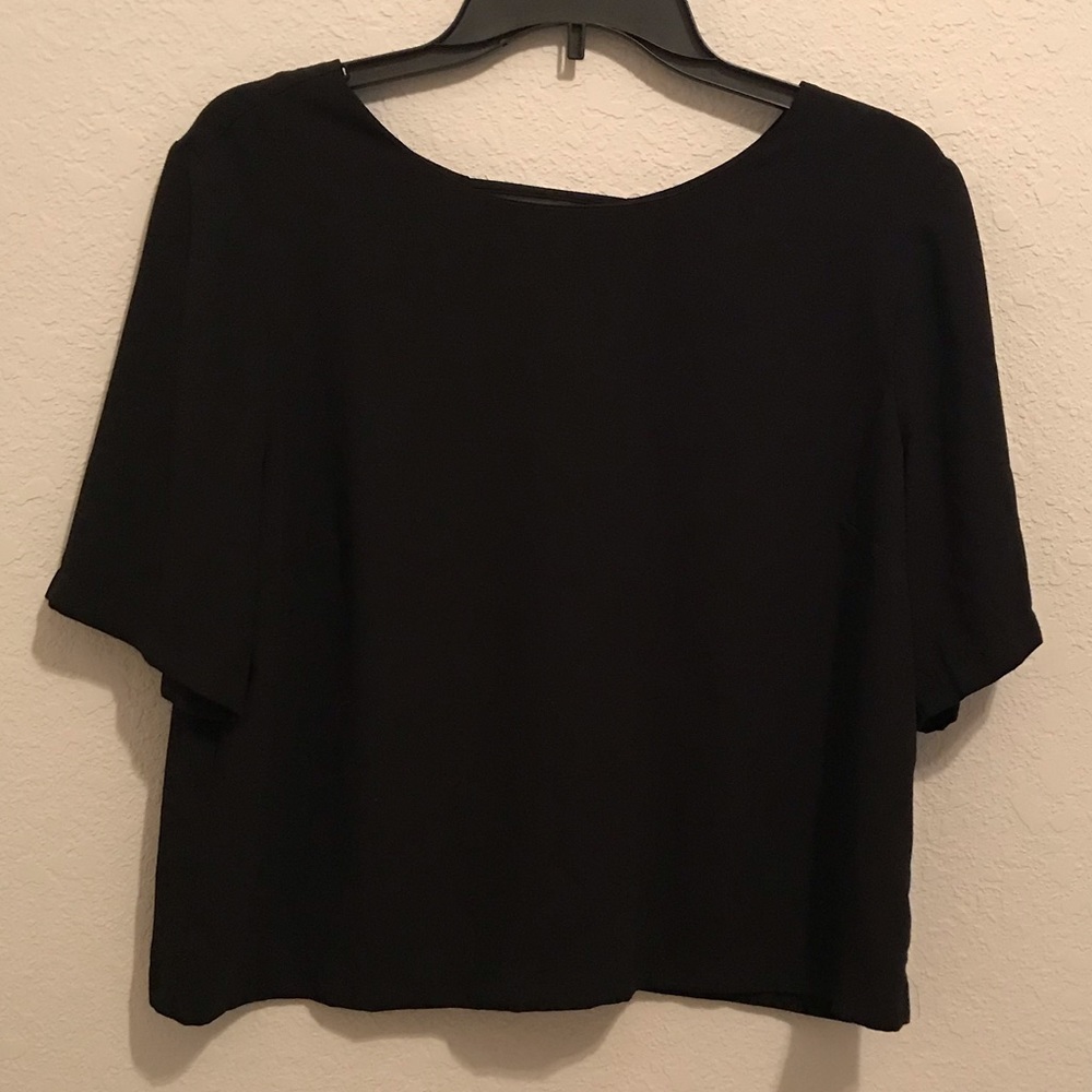 Black Crop Top